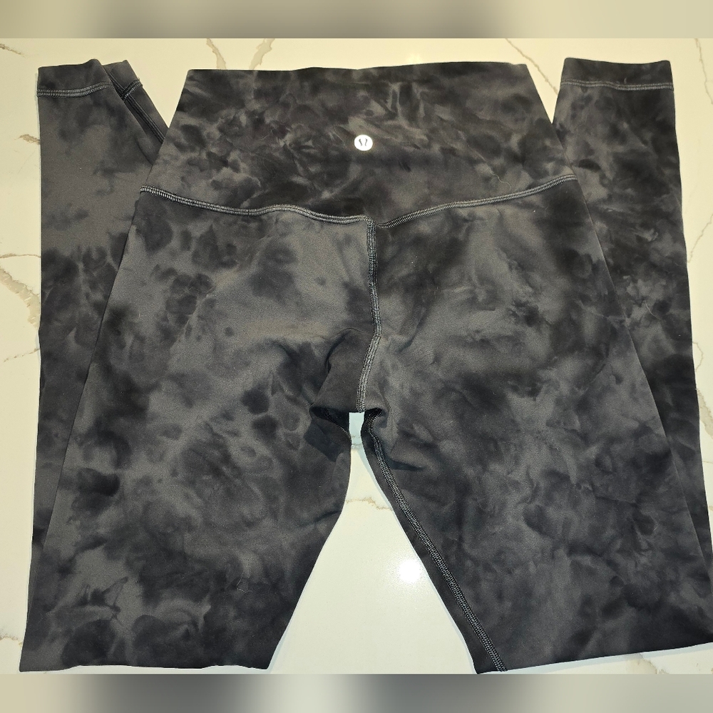 Lululemon Athletica Charcoal Tie-Dye Leggings